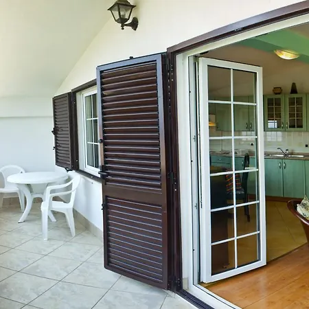 Apartments Villa Annika Slatine Room photo