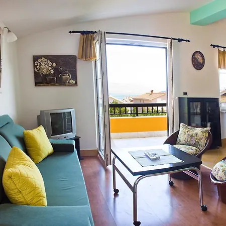 Apartments Villa Annika Slatine Room photo