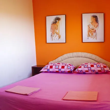 Apartments Villa Annika Slatine Room photo