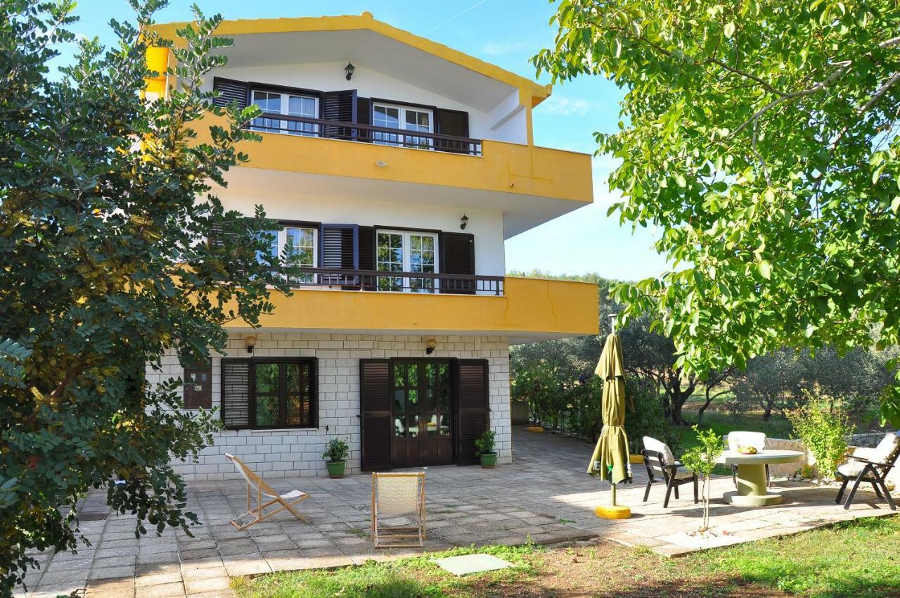 Annika Apartment *